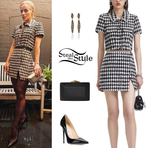 Outfit ideas - How to wear Christian Louboutin スニーカー (United States) - WEAR